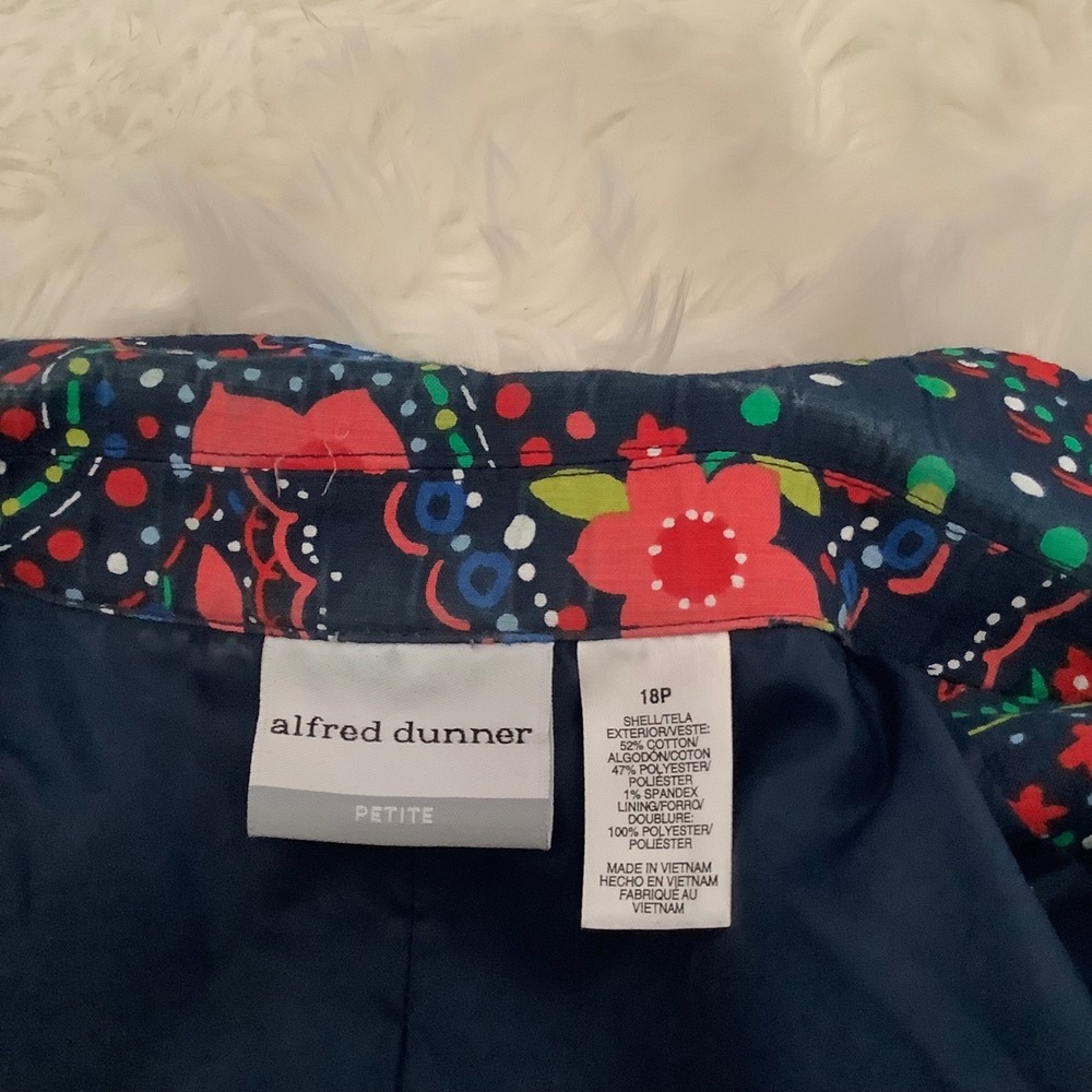 Alfred Dunner Petite Navy Paisley Floral Open Front Jacket Blazer 18P Womens - Picture 3 of 16